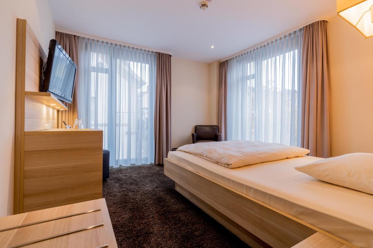 Hotel Bacchus Μπενσχάιμ Εξωτερικό φωτογραφία