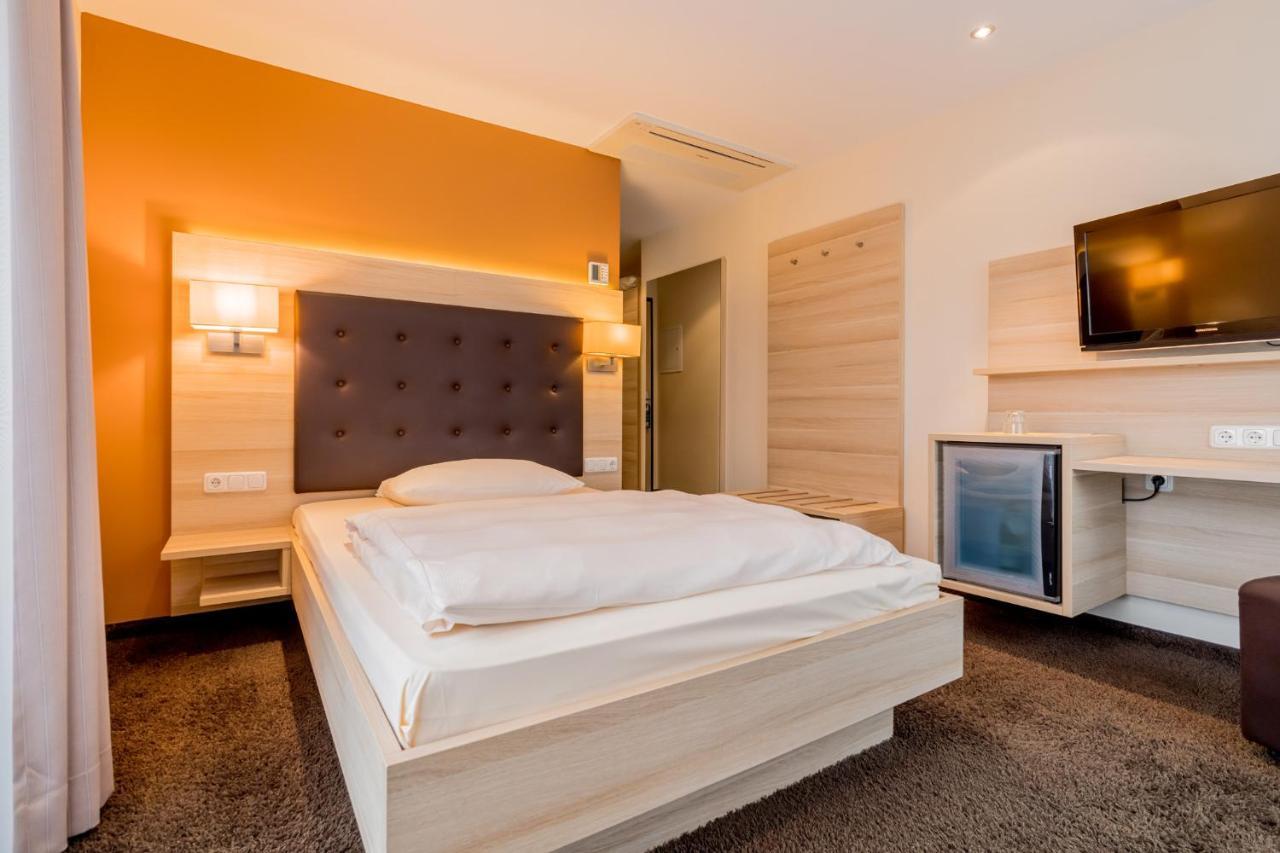 Hotel Bacchus Μπενσχάιμ Εξωτερικό φωτογραφία