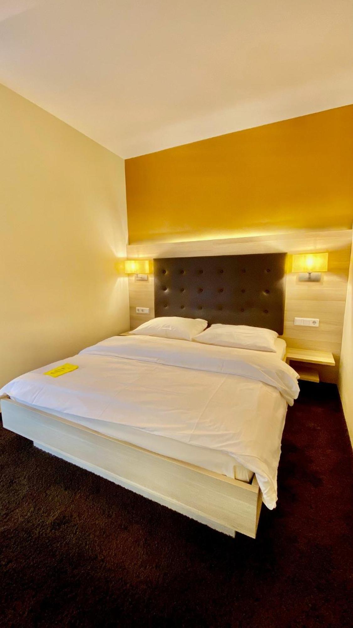 Hotel Bacchus Μπενσχάιμ Δωμάτιο φωτογραφία